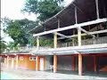 R$ 220.000,00Em Condomínio linda e confortável casa nova, com 3 suítes, todas com varandas, enorme salão 2 ambientes, copa cozinha, piscina, área de lazer, garagem coberta para quatro carros, jardim todo gramado. Condomínio com excelente infrestrutura, com salão de festas, duas piscinas, sauna, riacho, lago e campo de futebol. Tel: (021) 99162078 VivoTel: (021) 91499982 ClaroVeja outros imóveis mais fotos e filmeswww.sergioloquesimoveis.com.br