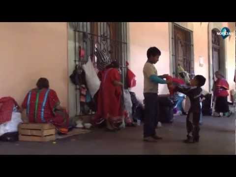Julietaguevara1 - El gobierno de Oaxaca, Gabino Cué Monteagudo, encubre al grupo paramilitar MULT-partido Unidad Popular, y no atiende las demandas de los desplazados de san j...