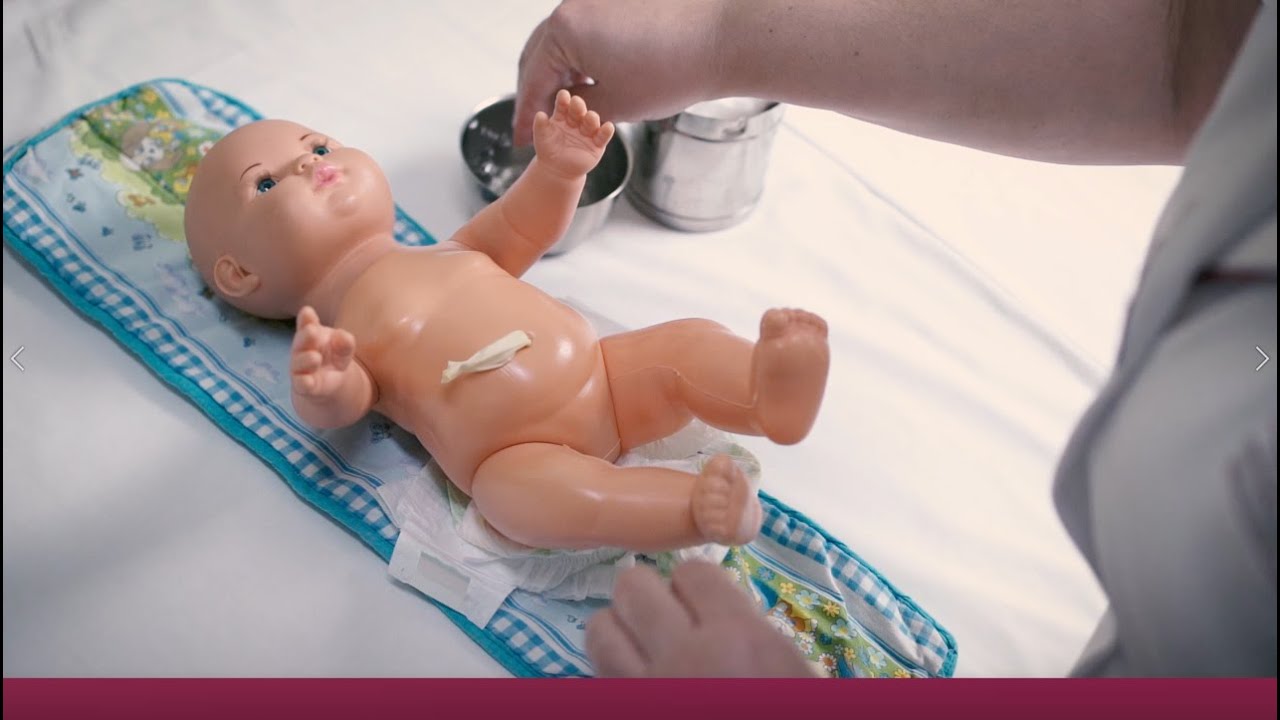 Passo a passo para os primeiros banhos do bebê Passo a passo para os primeiros banhos do bebê