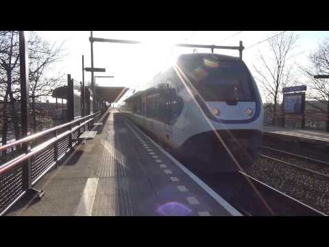 2404 - NS SLT 2404 vertrekt uit Station Almere Muziekwijk als Sprinter naar Almere Oostvaarders! Datum: 9 maart 2014 Tijd: 16:48.