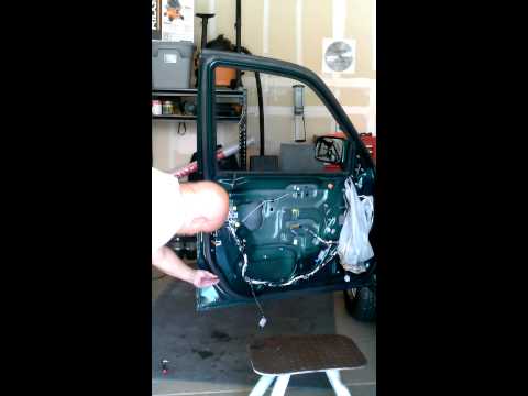 how to fix honda crv door lock