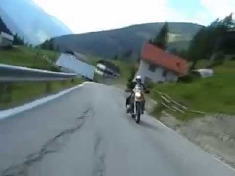 Honda CBR 1100 XX Super Blackbird (onboard)