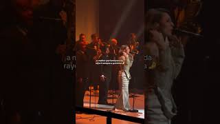 Raye entregando voz, performance e looks 🤌 #STEALTHELOOK