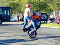 Galera de moto fazendo altas manobras nos domingos a tarde atras da Perdigão ,ao lado da Pannazzolo em Canoas RS!!!!Show.....