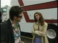 david arquette (and his massive bling) chats with wife courtney cox arquette.  special appearance by kurt russell.