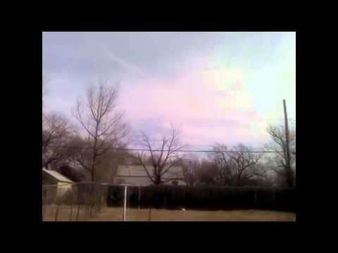 Suara Trompet yang Mencengangkan dari Langit