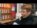 Ajax-etalage in Amsterdamse boekhandel