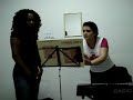 karin hils ensaiando Dat�s Luv - Carmen Jones