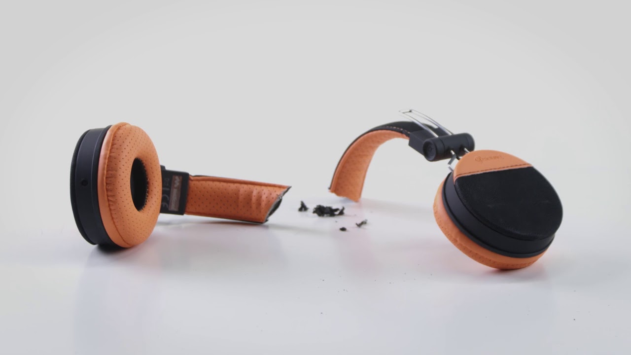 Enjoy and share your sound with a friend everywhere with no limits