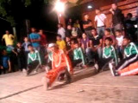 MVI-1 فرقة غزلان فلسطين.AVI