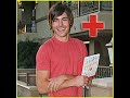 zac efron was rushed into hospital today, && had his appendix out.
nothing to worry about tho, im sure he'll be fine. =]