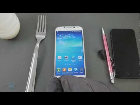 Super-sensitive touchscreen can be operated with gloves