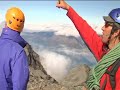 Ben spends his day climbing above the clouds in the Remarkables mountain range. Alongside local mountaineer Hugh Barnard, Ben must use every bit of his experience to conquer the peak of Single Cone, over 7600 feet above Queenstown.