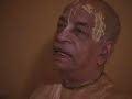 Prabhupada tocando la mrdanga Prabhupada tocando la mrdanga