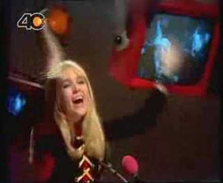 Middle Of The Road - Chirpy Chirpy Cheep Cheep (1971)