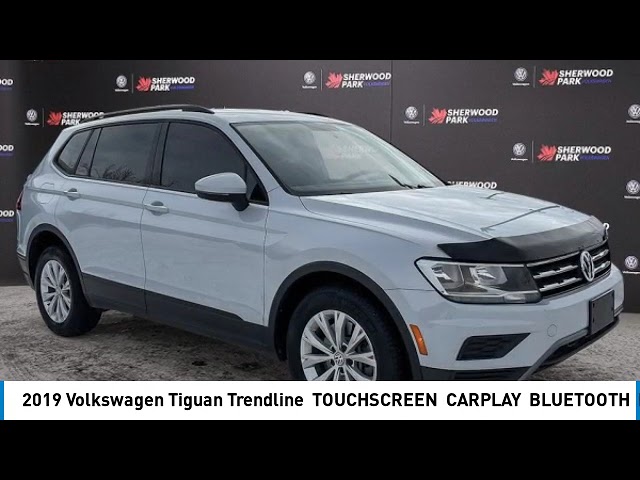 2019 Volkswagen Tiguan Trendline | TOUCHSCREEN | CARPLAY in Cars & Trucks in Strathcona County