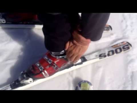 how to fasten ski boots