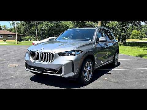 New 2026 Skyscraper Grey Metallic BMW xDrive40i image 1