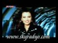 Skyradyo - Yelda Basaran - Gel De Öp Diyemem - www.skyradyo.com