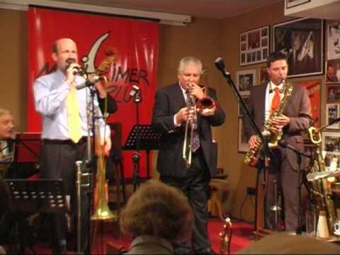 Dan Barrett - Dan Barrett (tb, tp) from USA is a friend of the band from Bonn in Germany. He plays sporadically with them. Armin Runge (b), Stefan Kurze (sax), Oliver Rich...