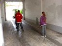 öhm..ja..fussball in der auffahrt! xD