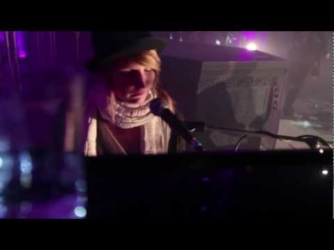 Steve Luckert - Ein erster Ausschnitt vom Dülken Unplugged 2012 zum Stillen der Neugierde und als Test der Video-Qualität. Die zwei Songs