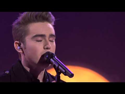 Australia - Harrison Craig takes on the Elvis Presley classic song 'Can't Help Falling In Love' for the first Live Final. See more at http://www.thevoice.com.au/video on...