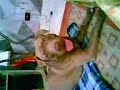 BASKAR CHUPANDO COBERTOR