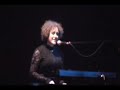 Heidi Jutras singing Single Girls (Laura Jansen)