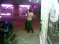 aNA QUERIENDOLE PEGAR AL PELON