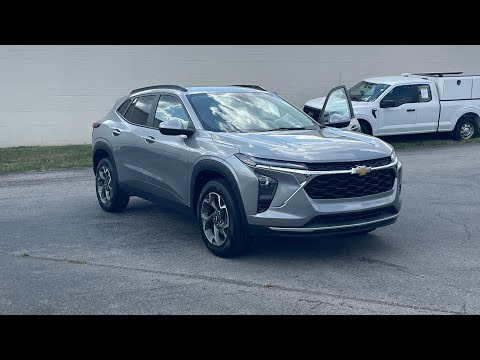 Used 2025 Sterling Gray Metallic Chevrolet LT image 1