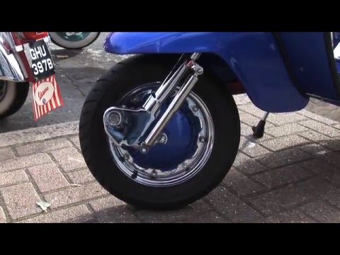 Scooters at Offham Village Classic Cars Show 2009 (HD)