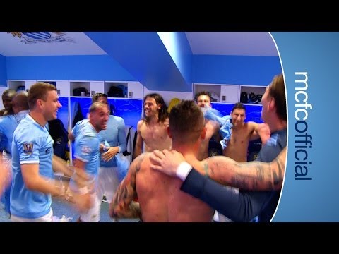DRESSING ROOM Champions Chant | BEST BITS