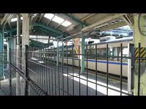 JR豊岡駅を発車する特急北近畿