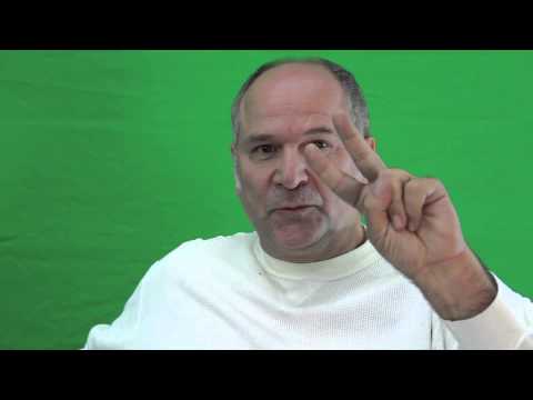 John Kapelos - Copyright © 2014 Star Trek Equinox®. All Rights Reserved.