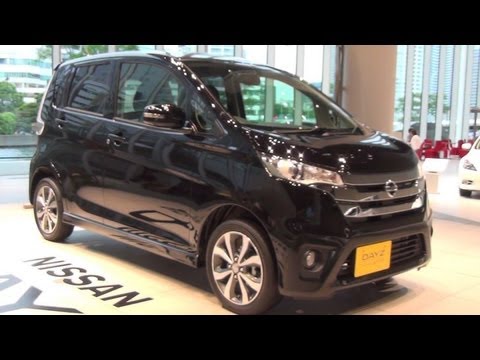 日産 - 2013年6月に新登場する新しいハイトワゴンタイプの軽自動車 日産DAYZ(デイズ)ハイウェイスターGです。 このコンパクト感、嫌いじゃないです。 http://www.nissan.co.jp/DAYZ/