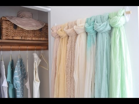 how to organize scarves