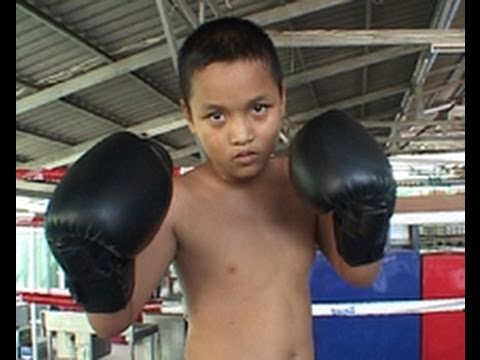 babes boxing