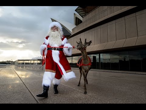 Sydney Opera House: Santa At Our House