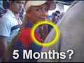 Paris Hilton Sells Hamburgers in the Simple Life Paris Hilton Sells Hamburgers in the Simple Life