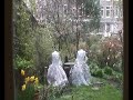 PLASTIC ART Witte Wieven Waiting... PLASTIC ART Witte Wieven Waiting...