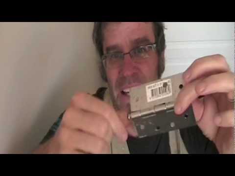 how to remove a door