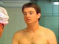 HUMAN BEHAVIOUR: En las duchas HUMAN BEHAVIOUR: En las duchas