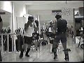 Dang Renfei(Jelly) VS. Lambis (ameuter kick boxing sparr training) Dang Renfei(Jelly) VS. Lambis (ameuter kick boxing sparr training)