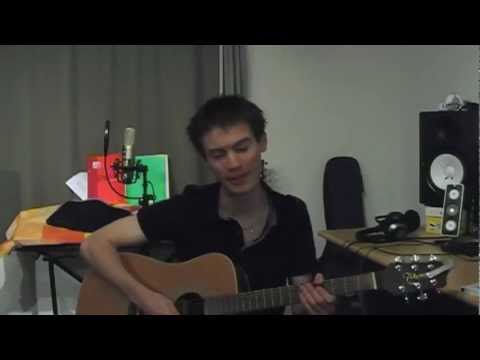 guitare - Et si vous appreniez la guitare? Avec une suite de seulement 4 accords, vous voilà déjà armés pour accompagner des centaines de tubes! http://facebook.com/gi...