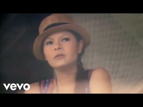 Terry - Music video by Terry performing Harusnya Kau Pilih Aku. (C) 2010 Sony Music Entertainment Indonesia.