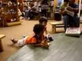 videos de Darian at the bookstore