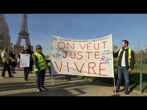 Frankreich: Gelbwesten feiern mit Sonderprotest am So ...