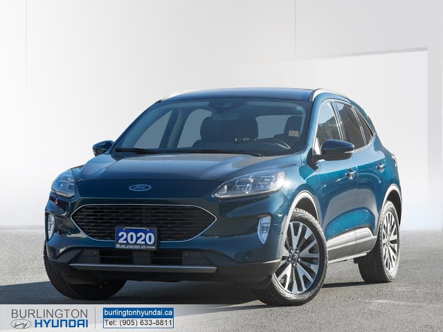 2020 Ford Escape Titanium Hybrid in Cars & Trucks in Hamilton