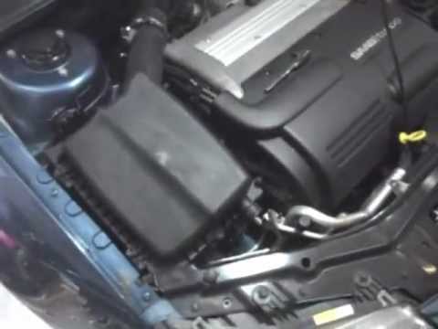 How to Replace the Air Filter on a Saab 9-3